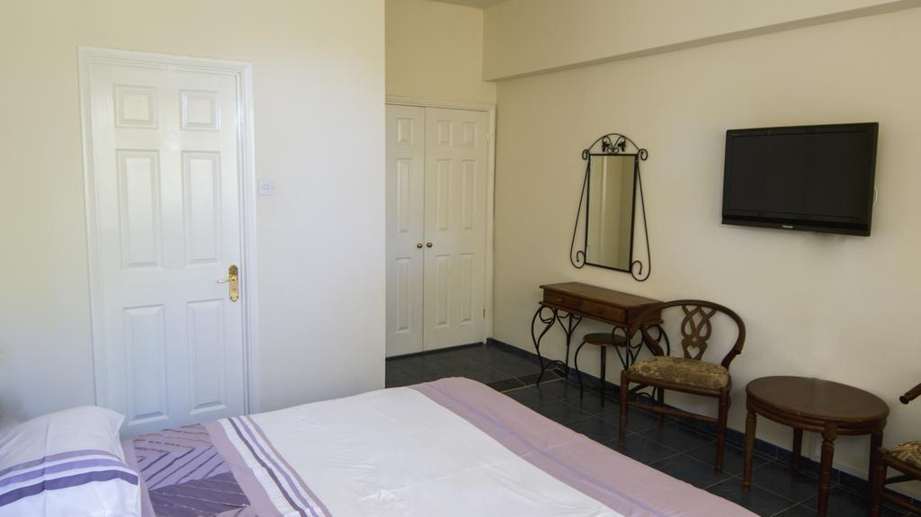 Angel'S Hills Mountain Resort Kambia Room photo